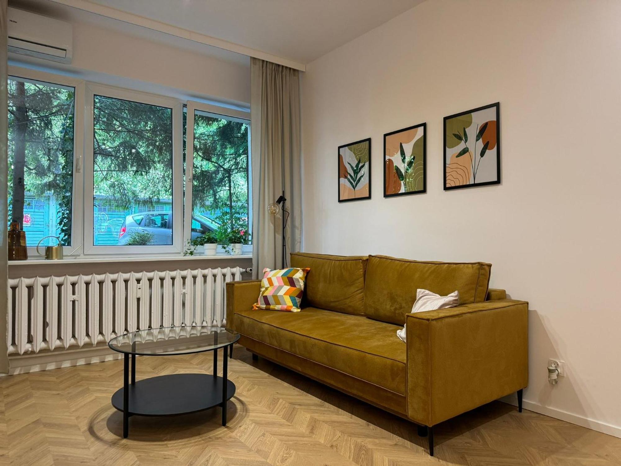 Apartment Swietojanska 49